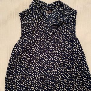 Cropped blouse with tie front